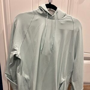 CITY SWEAT PULLOVER HOODIE